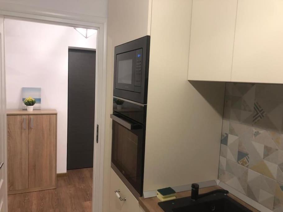 Regie Sunset Apartment Bukares Bagian luar foto